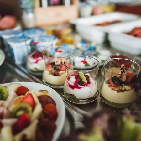 Wellness Lucia 3*