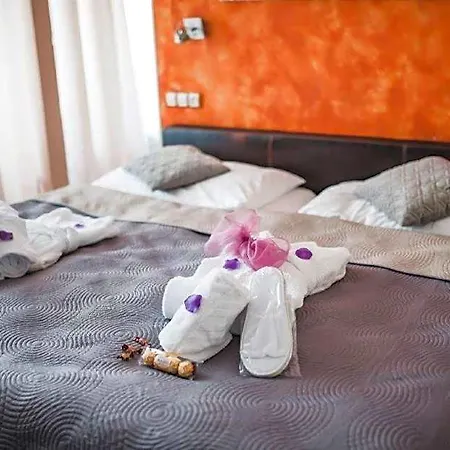 Wellness Lucia Hotel 3*