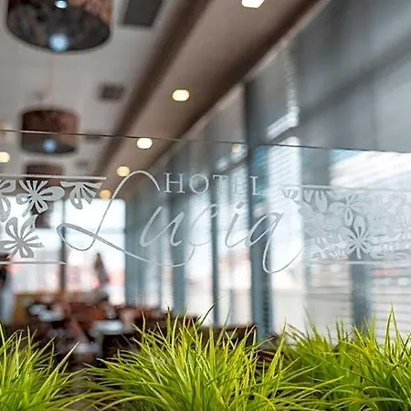 Wellness Lucia 3* Veselí nad Lužnicí