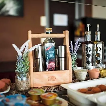 Wellness Lucia Hotel